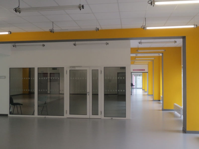 Réhabilitation et modernisation du groupe scolaire Robespierre à La